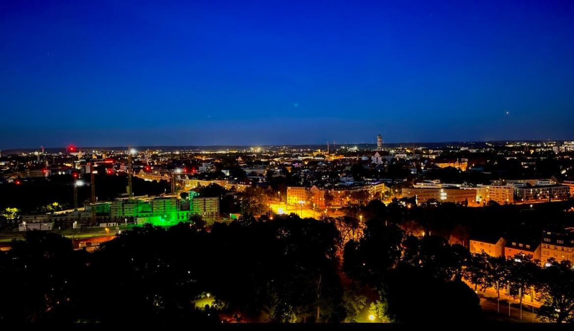 Suite-Xxi City View Hotelturm Augsburg Buitenkant foto